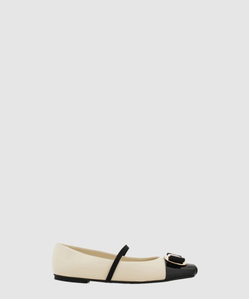 [FERRAGAMO-페레가모]뉴 바라 플레이트 바이컬러 발레 플랫 01J183