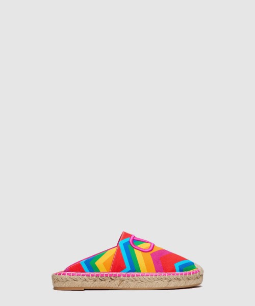 [VALENTINO-발렌티노]이스케이프 쉐브론 프린트 캔버스 뮬