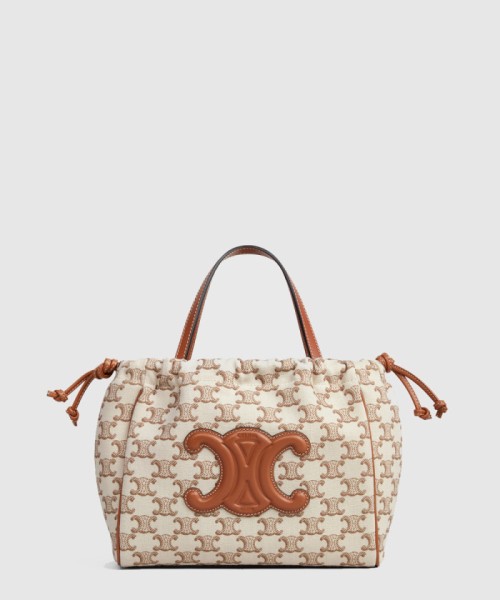 [CELINE-셀린느]스몰 로고 엠보 패브릭과 소가죽 스트링백 111012