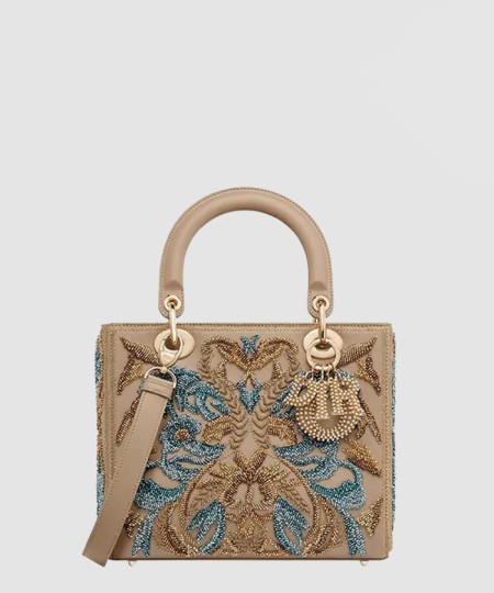 [DIOR-디올]레이디백 디라이트 미듐 M0565