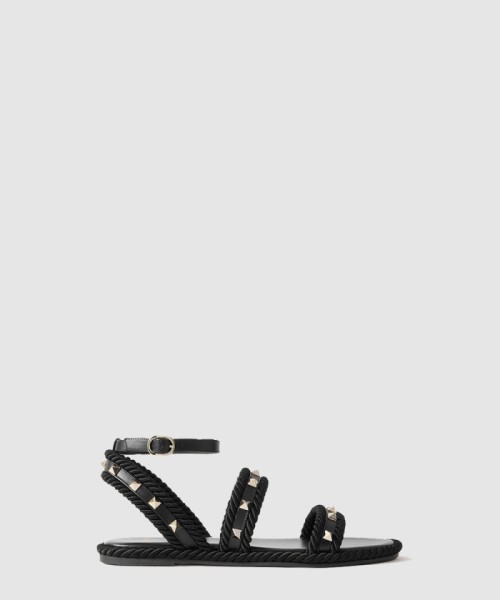 [VALENTINO-발렌티노]트리밍 스터드 가죽 샌들
