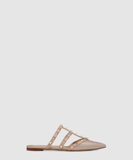 [VALENTINO-발렌티노]락스터드 에나멜 가죽 스터드 뮬