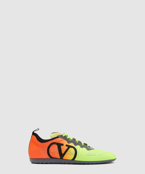 [VALENTINO-발렌티노]테크니컬 패브릭 크로마톤 스니커즈