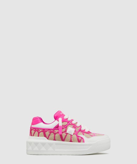 [VALENTINO-발렌티노]나파 가죽 V 로고 스니커즈