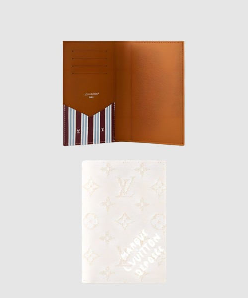 [LOUIS VUITTON-루이비통]패스포트 커버 M15075