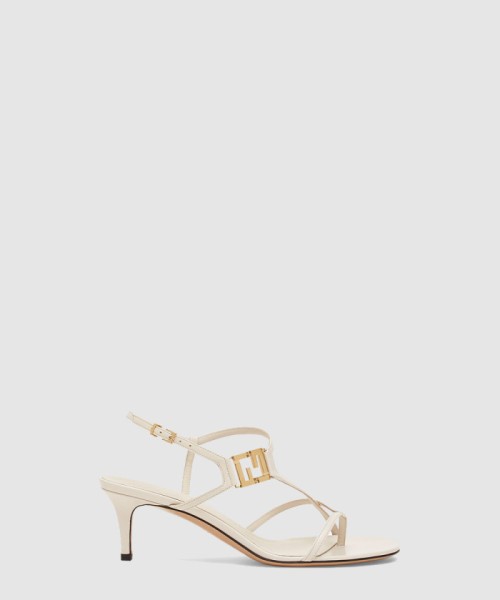 [FENDI-펜디]가죽 미디엄 힐 샌들 8X8537