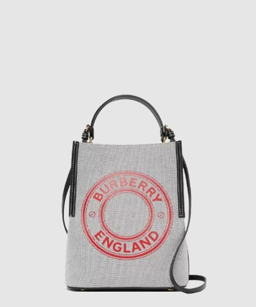 [BURBERRY-버버리]그래픽 캔버스 버킷백 스몰 80368221