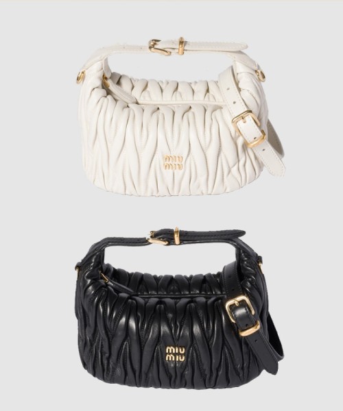 [MIUMIU-미우미우]마테라쎄 나파 가죽 파우치 5NE026